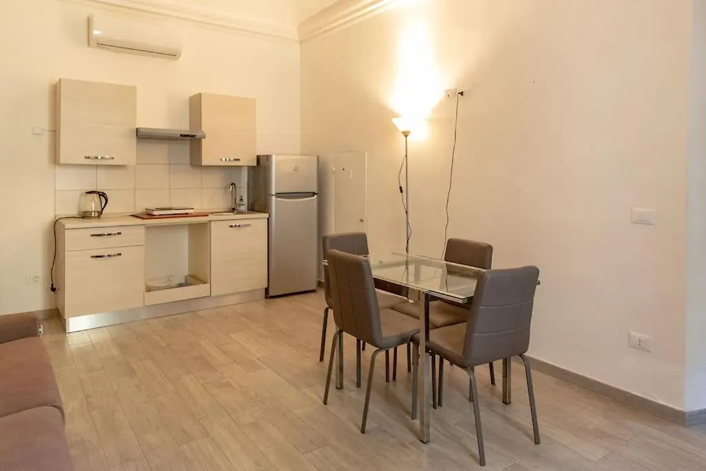 Beautiful Apartment In Quite Area Φλωρεντία Ιταλία