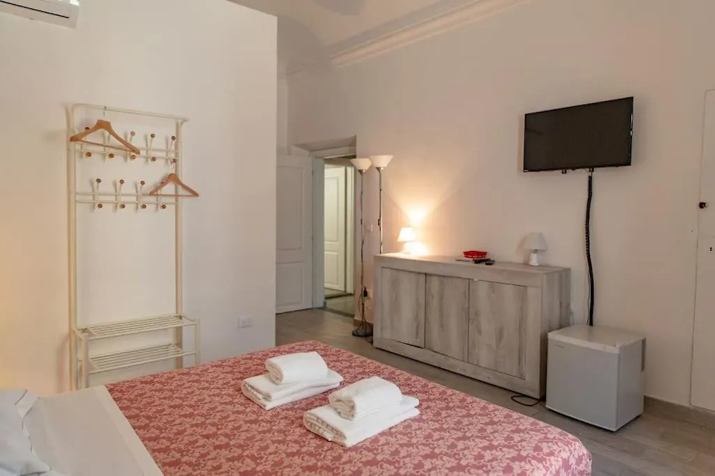 Beautiful Apartment In Quite Area Florencie